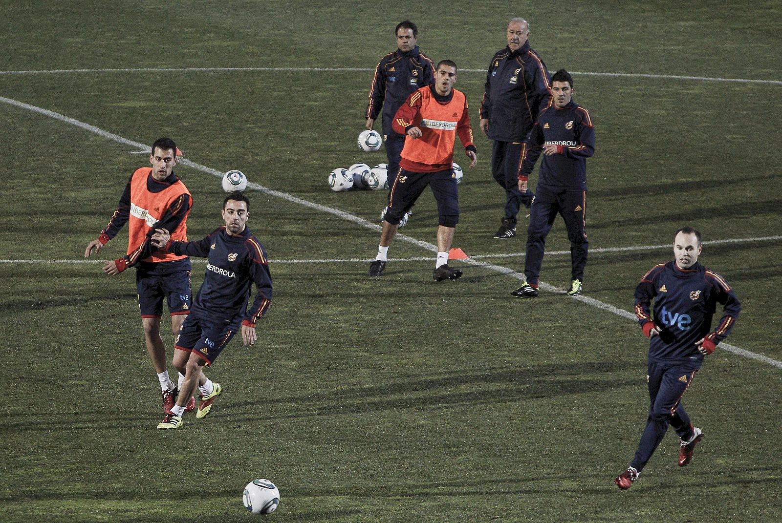 Los jugadores de la selección española de fútbol entrenan en Las Rozas.