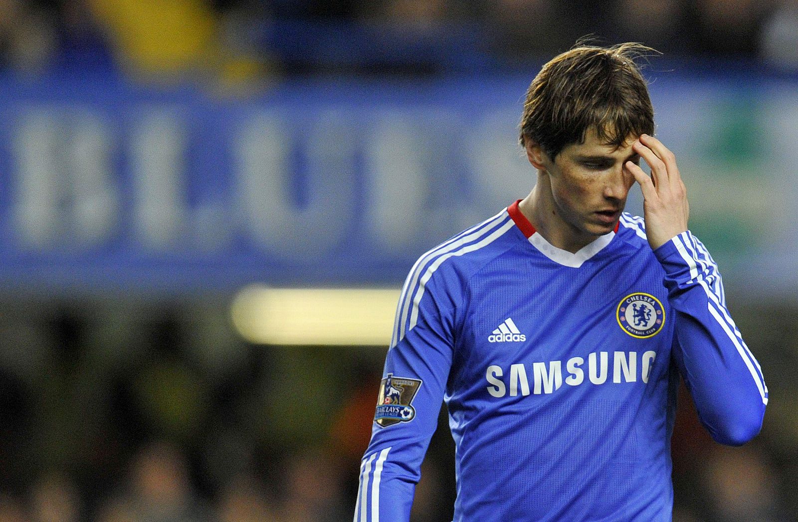 Torres durante su primer partido como jugador del Chelsea.