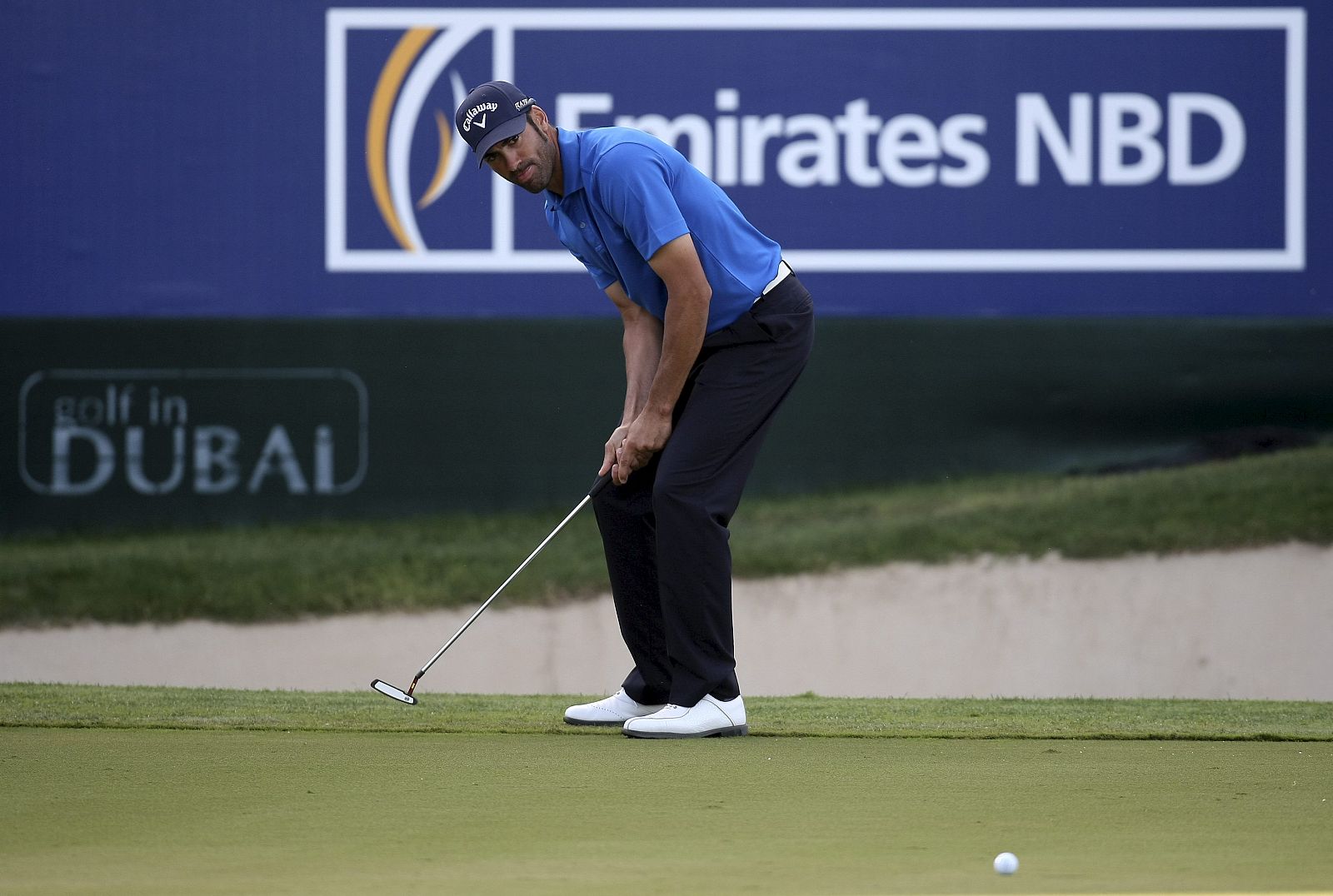 El español Álvaro Quirós ganó el torneo de golf de Dubai con una última vuelta de 68 golpes, incluido un hoyo en uno.