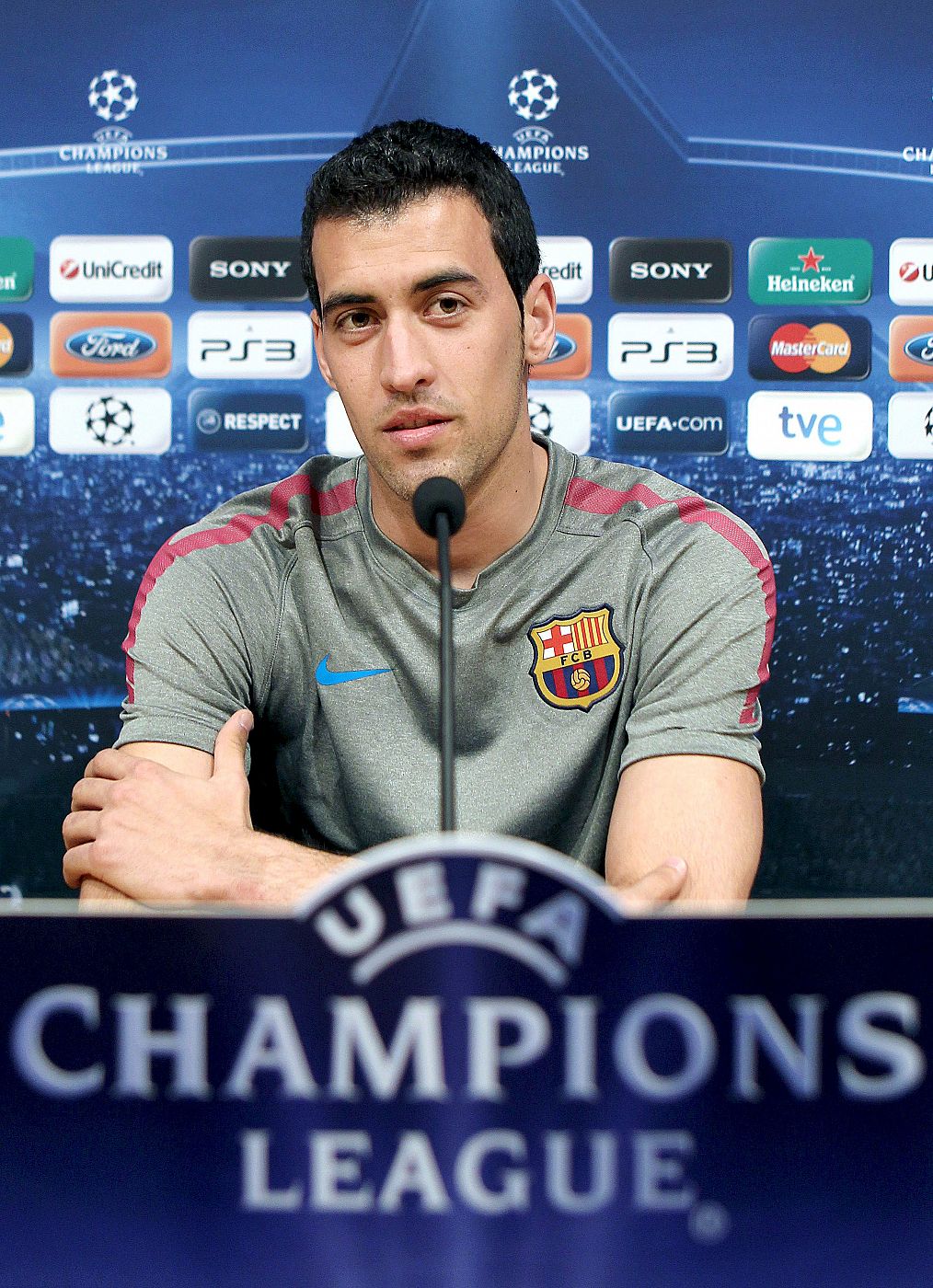 RUEDA DE PRENSA SERGIO BUSQUETS