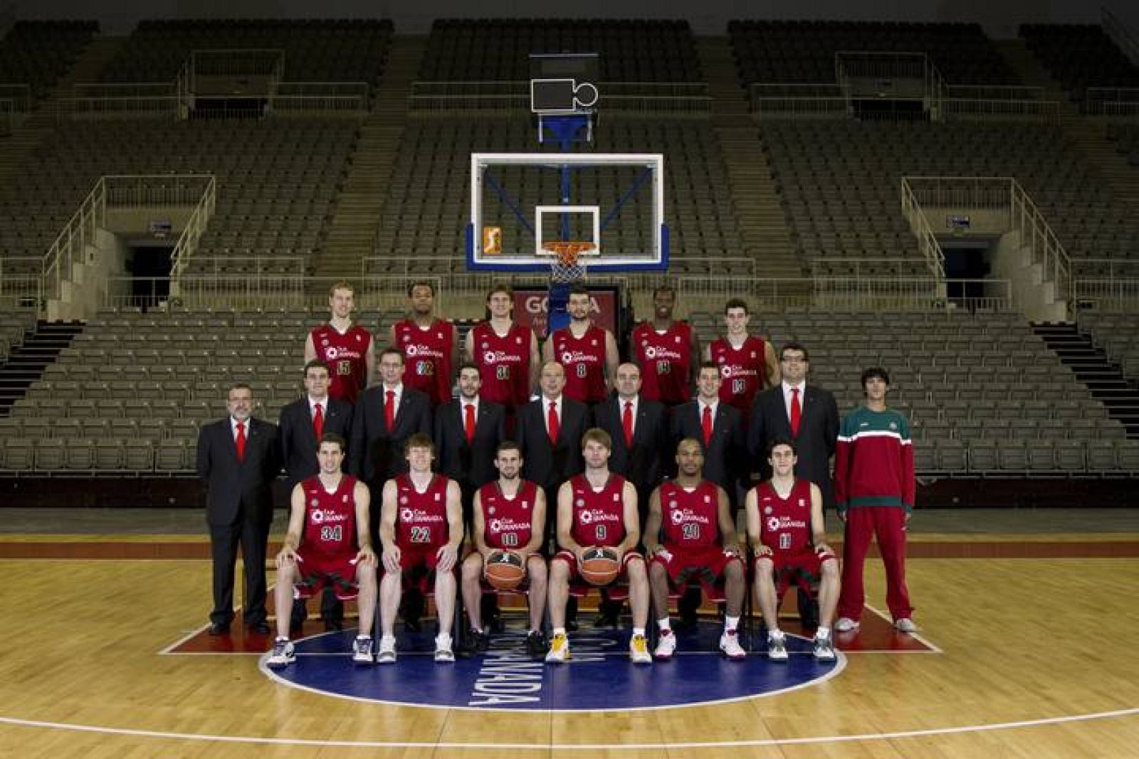 Fotografía oficial de la temporada del CB Granada.
