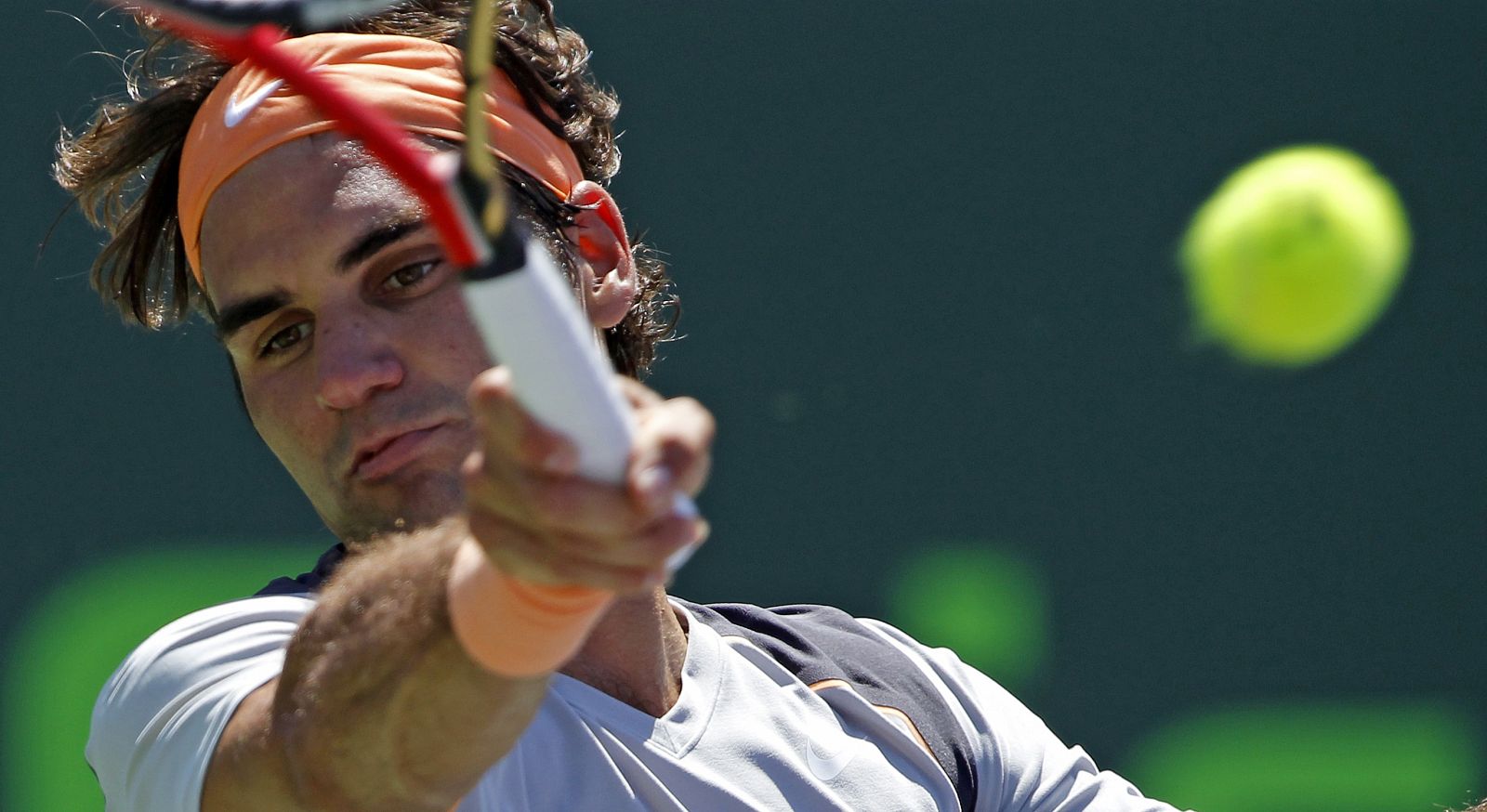 Roger Federer ha pasado por encima de Radek Stepanek en el Masters de Miami.