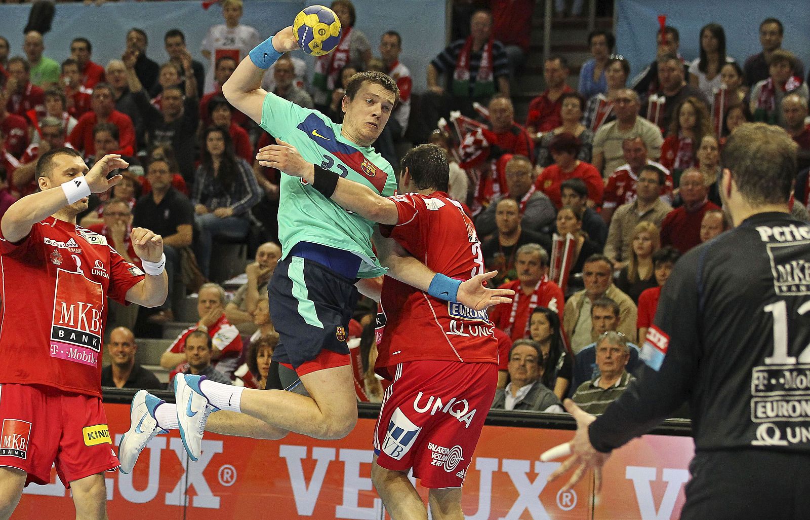 MKB VESZPREM VS BARCELONA