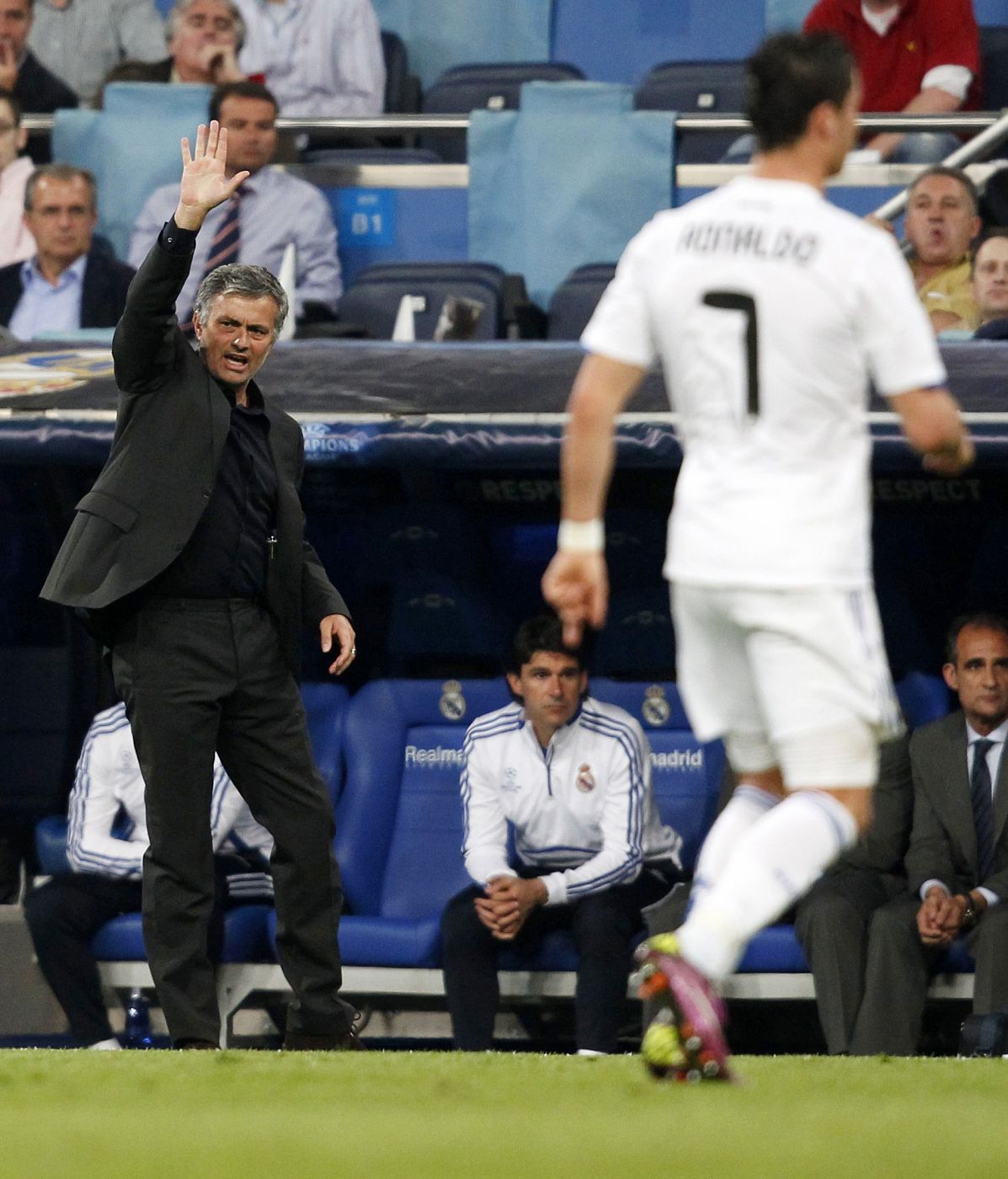 Mourinho, entrenador del Real Madrid, durante el encuentro ante el Tottenham de Liga de Campeones.