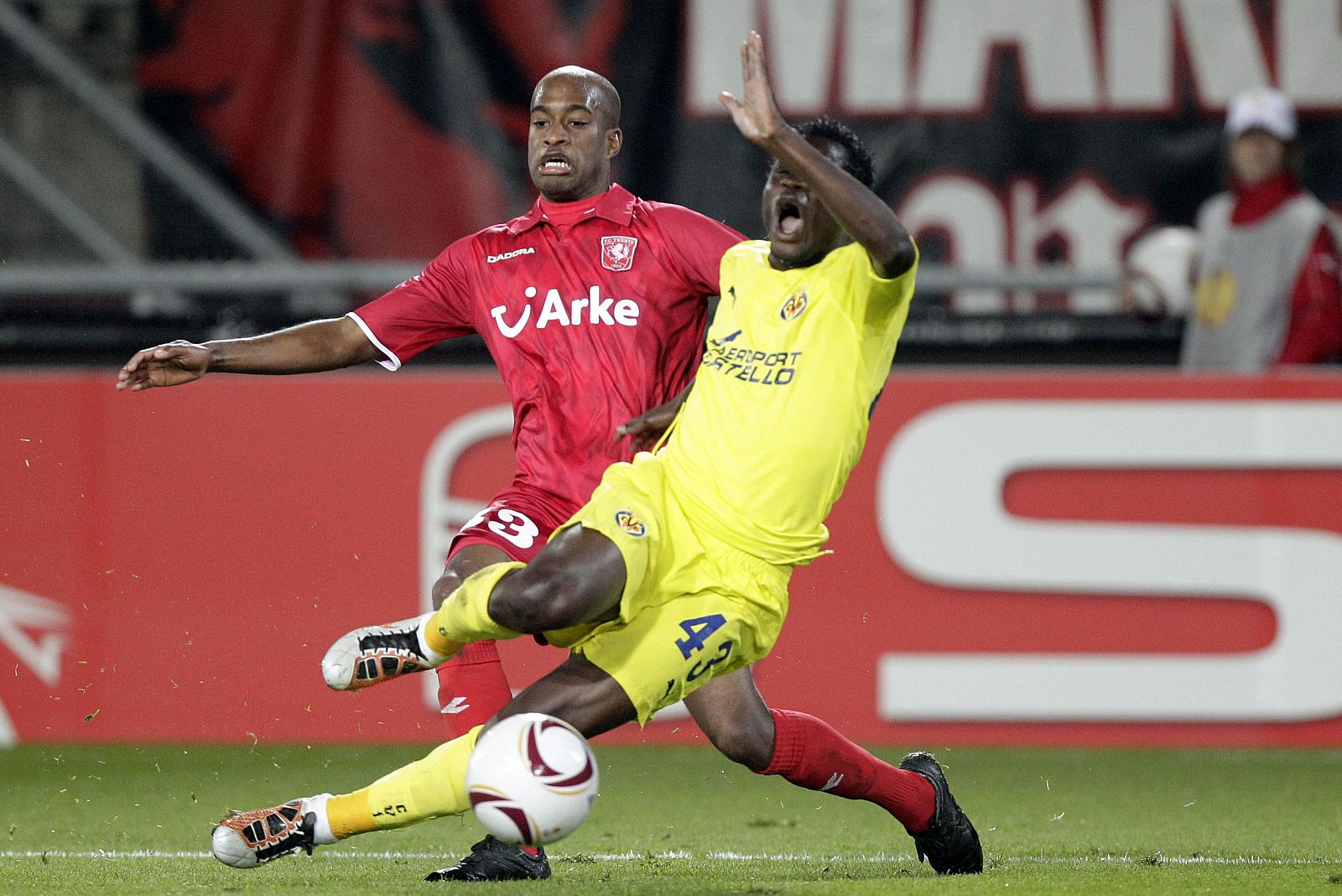 FC TWENTE VS VILLARREAL