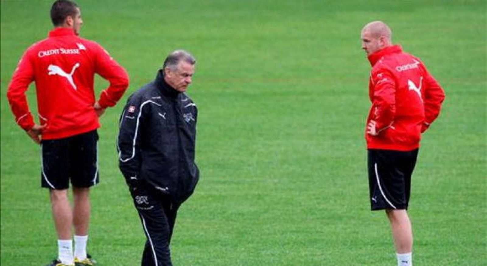 El t El técnico alemán, Ottmar Hitzfeld, actual seleccionador de Suiza.