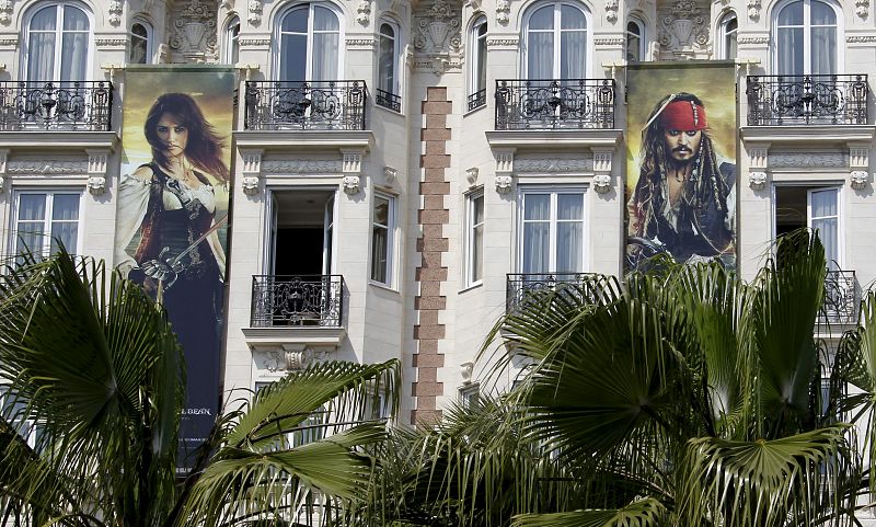 PREPARATIVOS PARA EL 64 FESTIVAL DE CINE DE CANNES