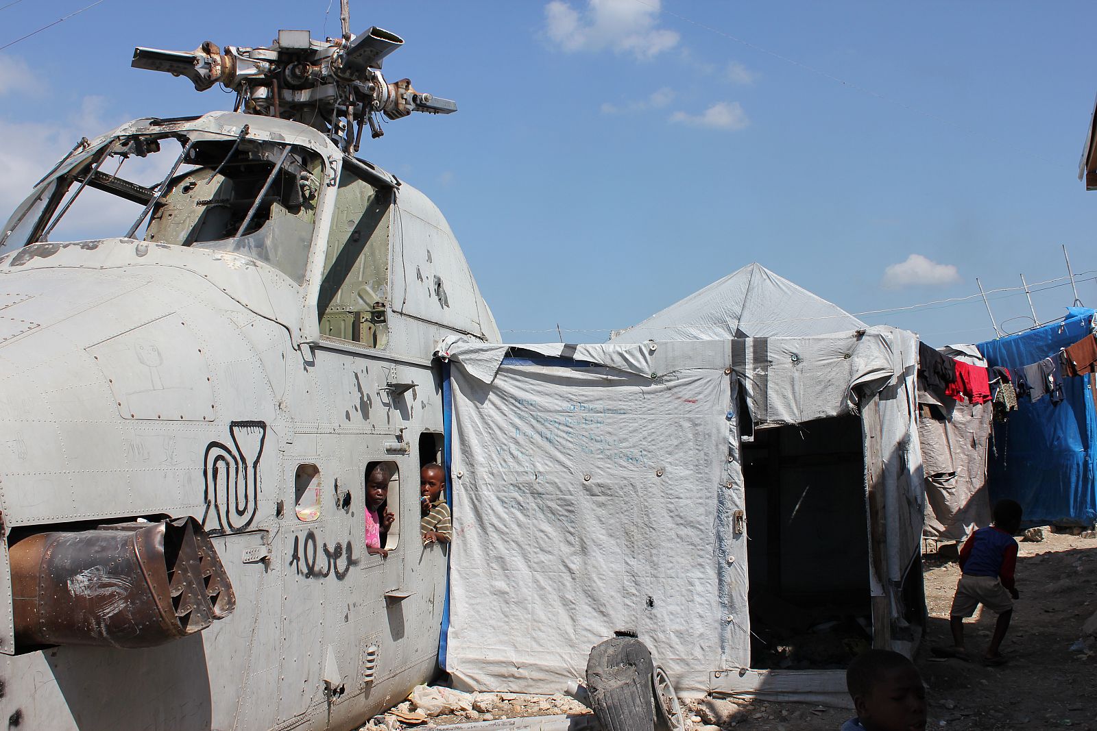 Campo de refugiados de Aviation, en Puerto Príncipe.