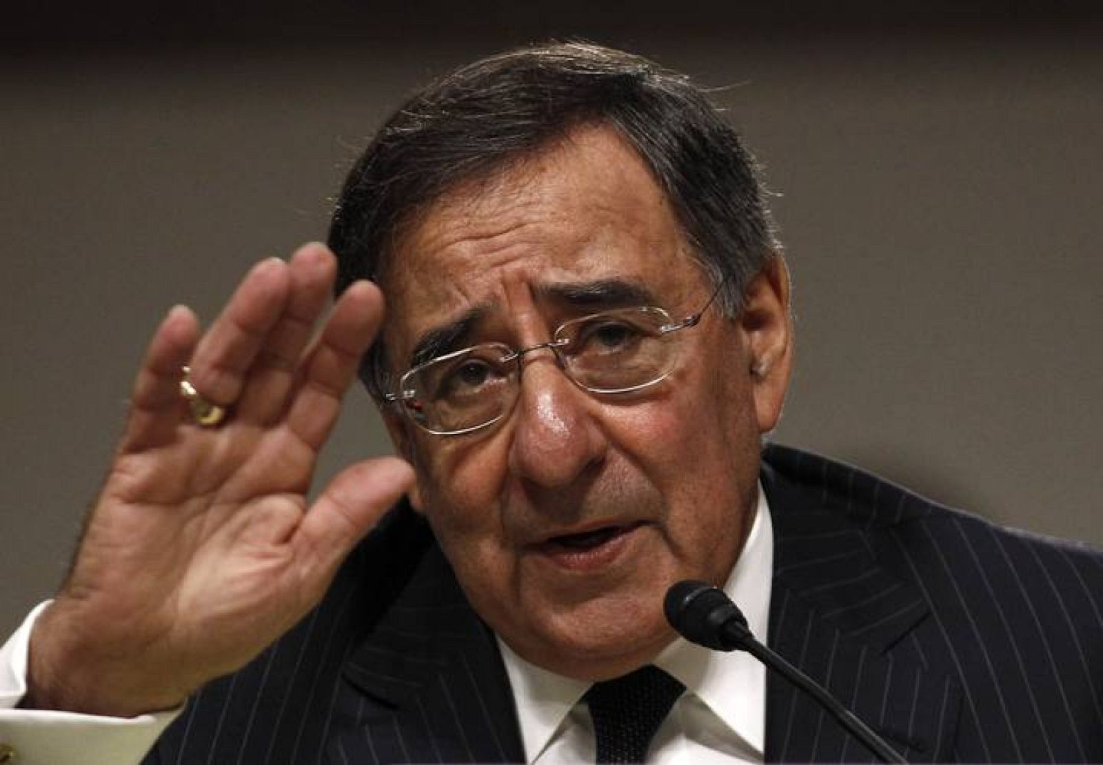 El director de la CIA, Leon Panetta, comparece ante el Senado de EE.UU. 