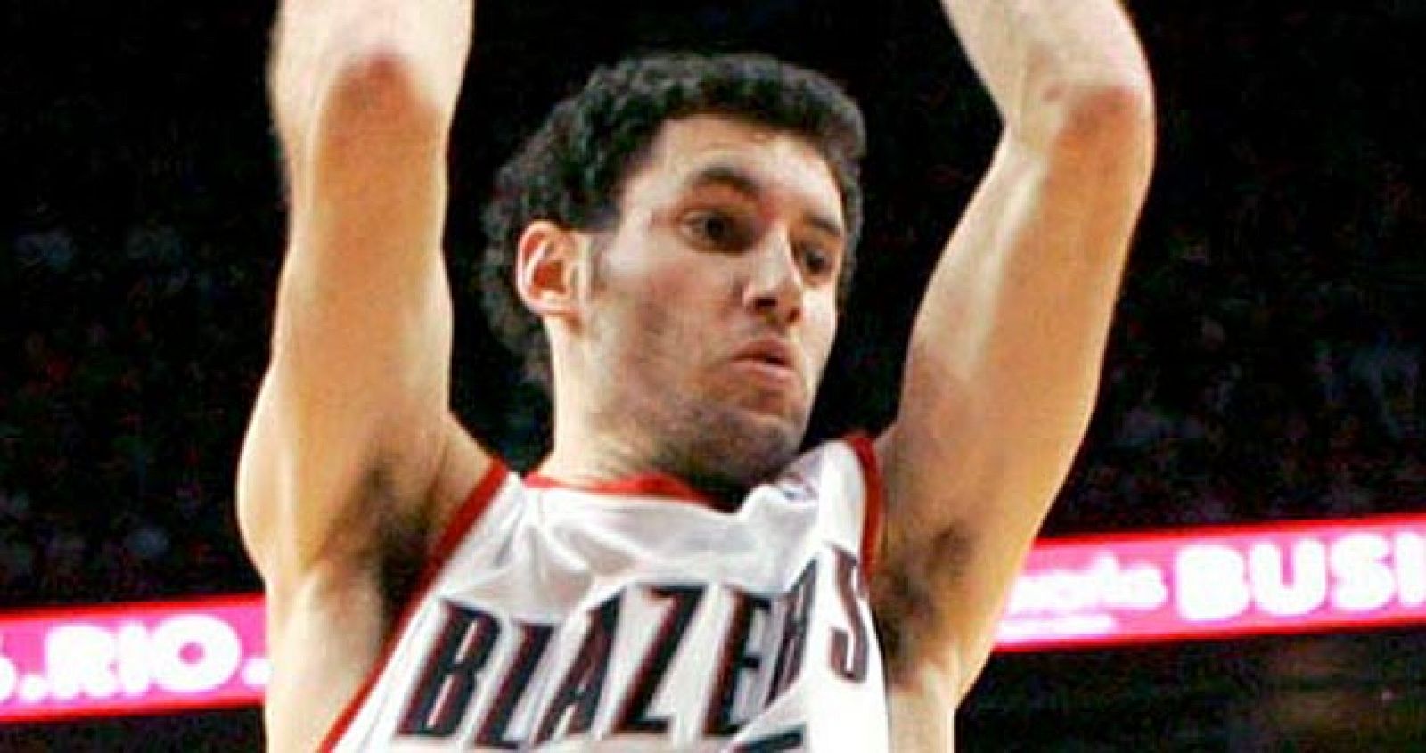 El español Rudy Fernández deja los Portland para firmar con los Dallas Mavericks, actuales campeones de la NBA.