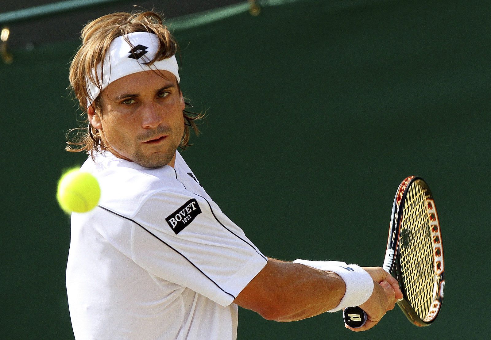 David Ferrer devuelve la bola al eslovaco Karol Beck