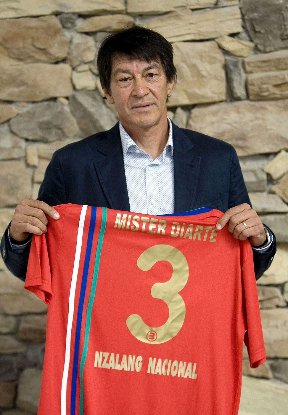 Carlos 'Lobo' Diarte durante su presentación como seleccionador nacional de Guinea Ecuatorial.