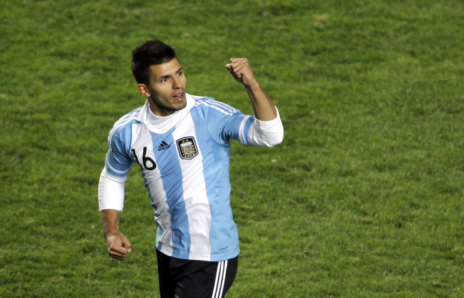 Agüero fue el autor del gol del empate de Argentina ante Bolivia