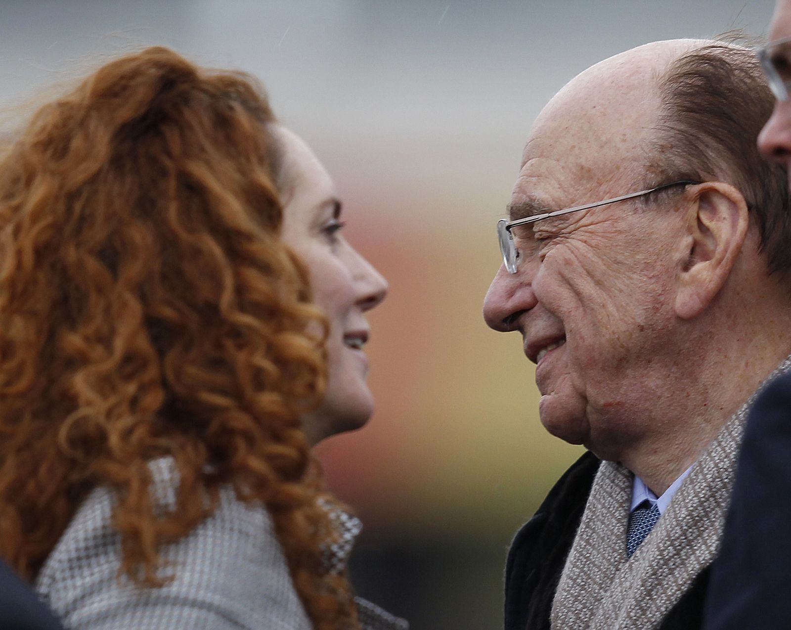 Imagen de archivo de Rupert Murdoch con su mano derecha, Rebekah Brooks.