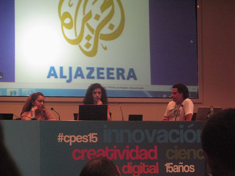 De izquierda a derecha, Amira Al Hussaini, Laila Nachwati y Olmo Gálvez.