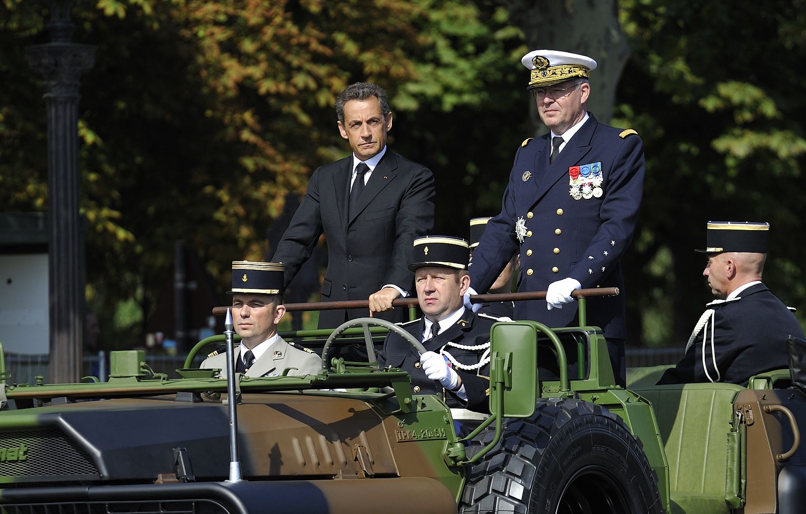 El presidente francés durante el desfile del día nacional