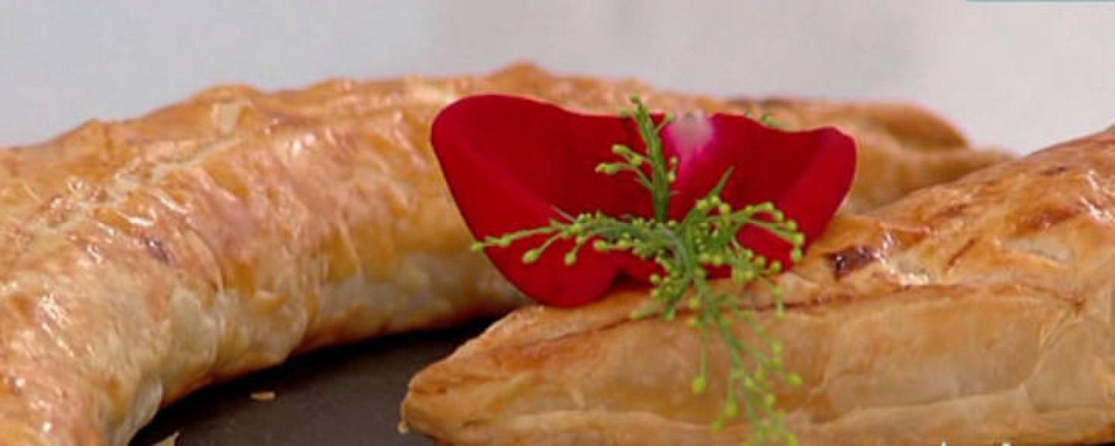 Hojas de hojaldre rellenas de frutas (19/07/2011)