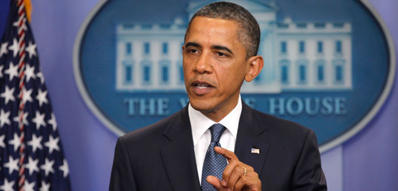 El presidente de EE.UU., Barack Obama comparece ante los medios de comunicación en la sede del Gobierno, en Washington, este martes