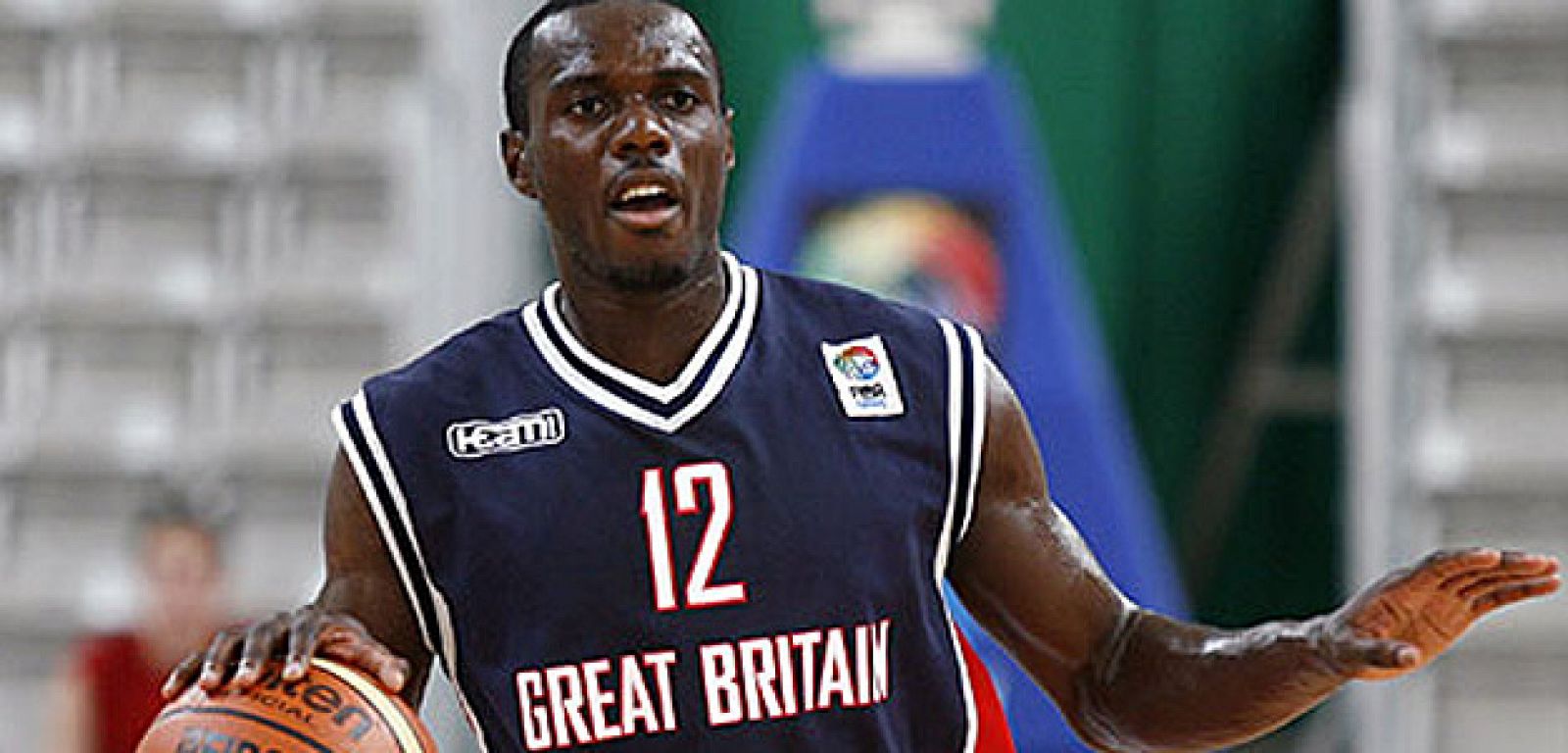 El jugador de los Bulls Luol Deng, estrella del equipo británico.