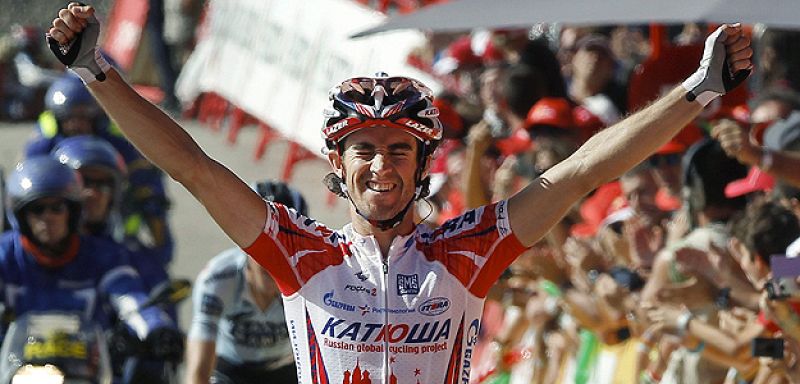 DANI MORENO GANA LA ETAPA DE SIERRA NEVADA