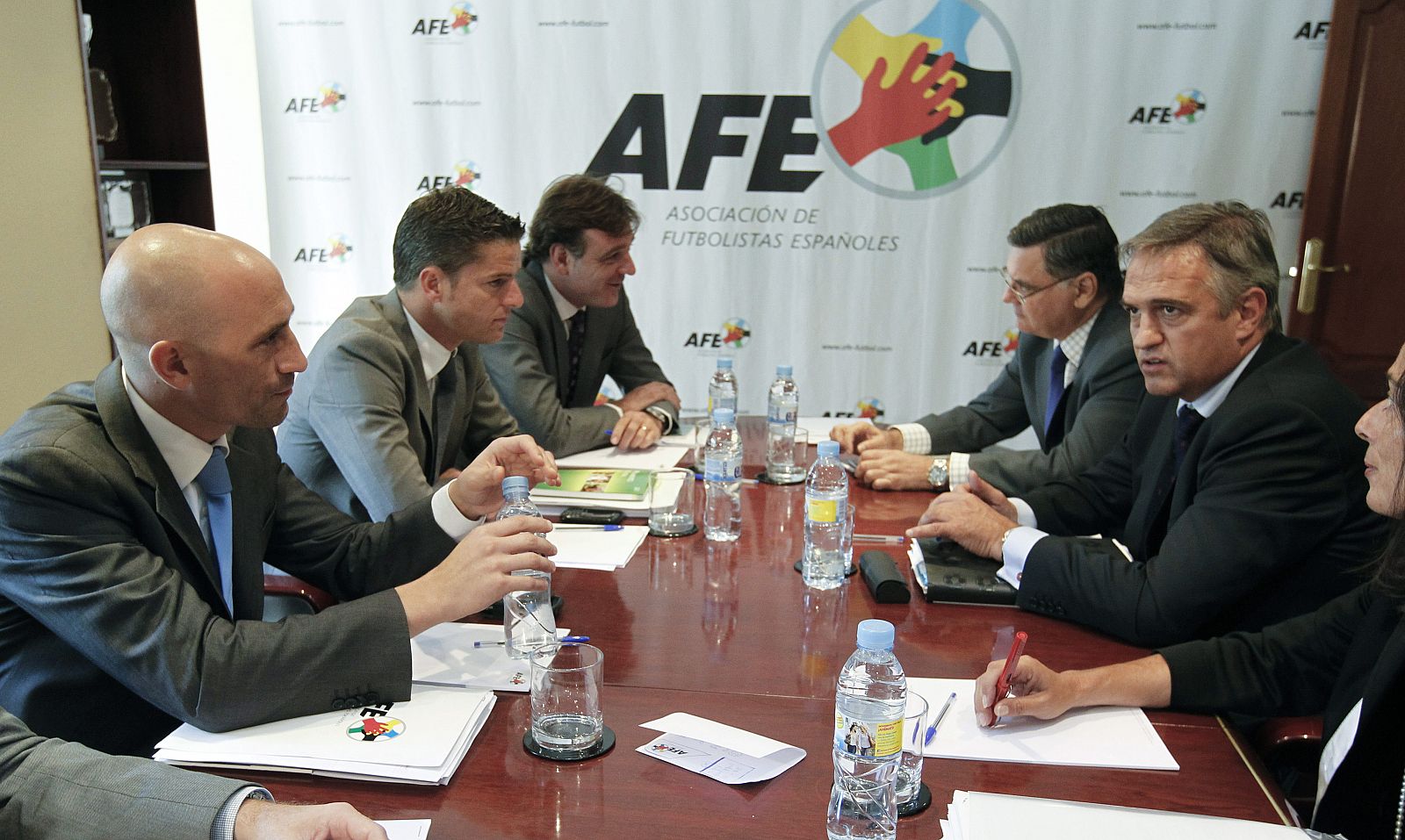 AFE y LFP se han reunido durante 6 horas sin alcanzar un acuerdo