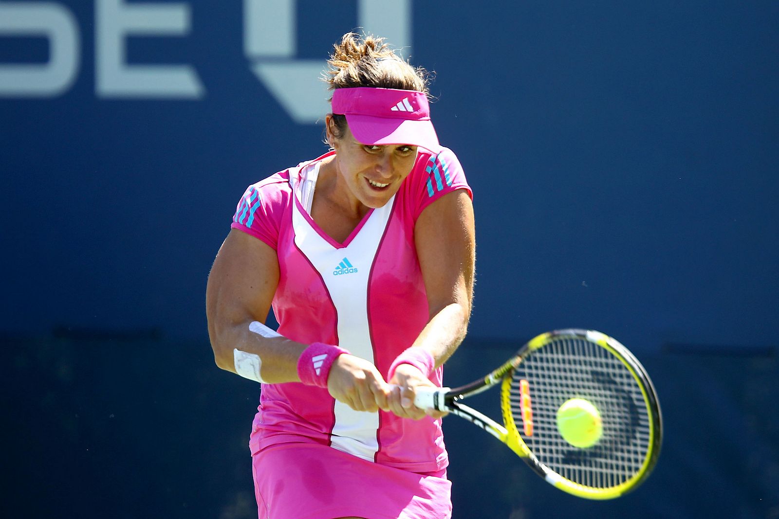 Anabel Medina, en la imagen, ha vencido a la británica Laura Robson y alcanza la tercera ronda.