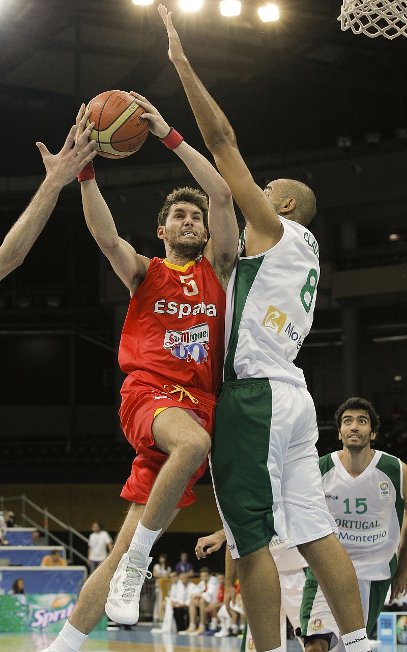 RUDY FERNÁNDEZ Y EL PORTUGUÉS ÉVORA