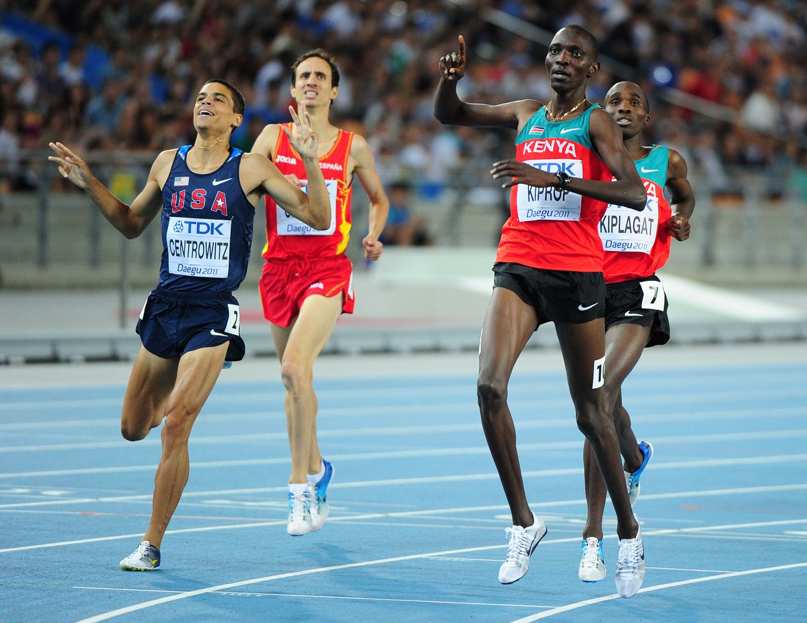 El keniata Kiprop ha sido el ganador en la prueba de los 1.500 metros en Daegu con el español Olmedo cuarto.