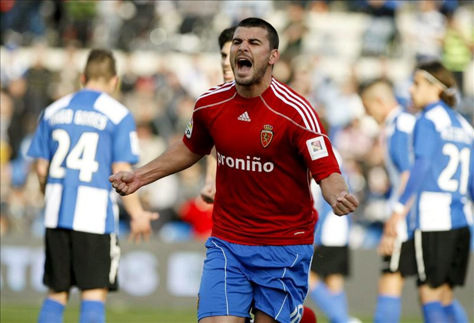 Braulio celebra un gol con el Real Zaragoza