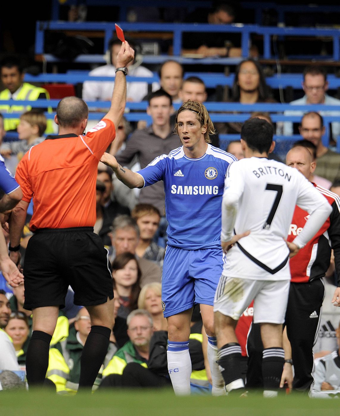 Expulsión de Fernando Torres