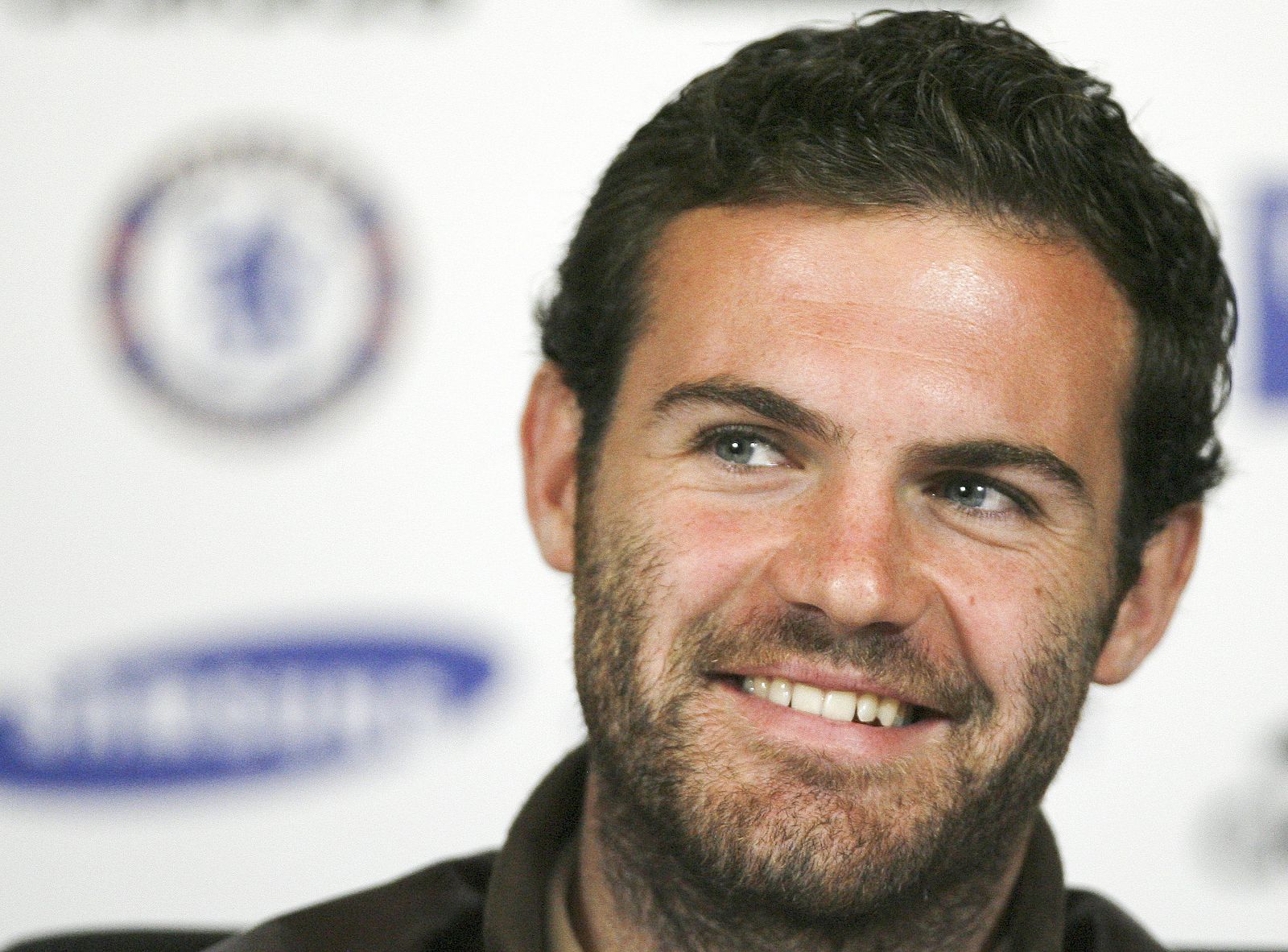 EL ESPAÑOL JUAN MATA PRESENTADO COMO NUEVO JUGADOR DEL CHELSEA