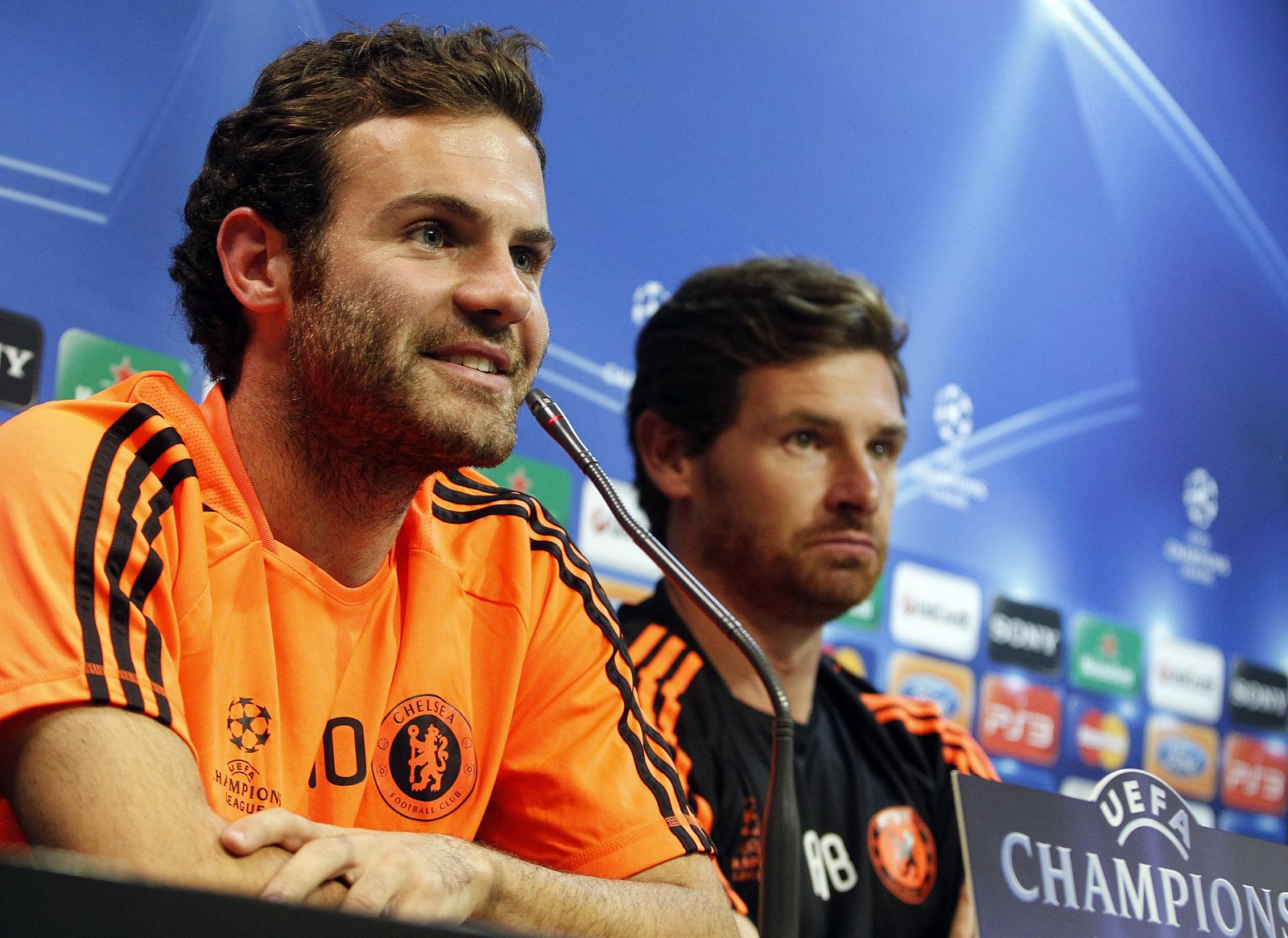 JUAN MATA Y ANDRE VILLAS- BOAS