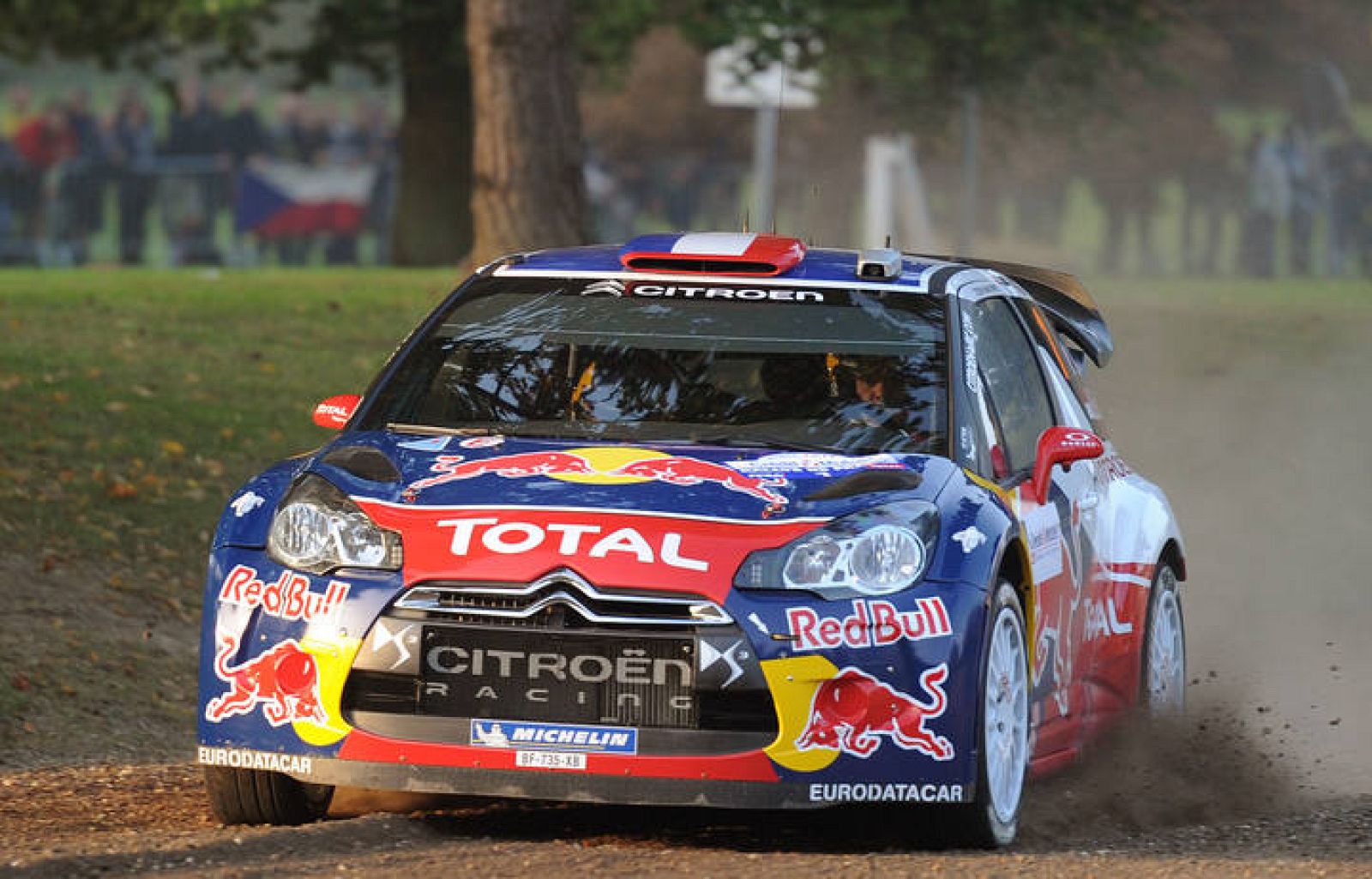 Sebastien Loeb, en un momento del 'shakedown' del Rally de Francia
