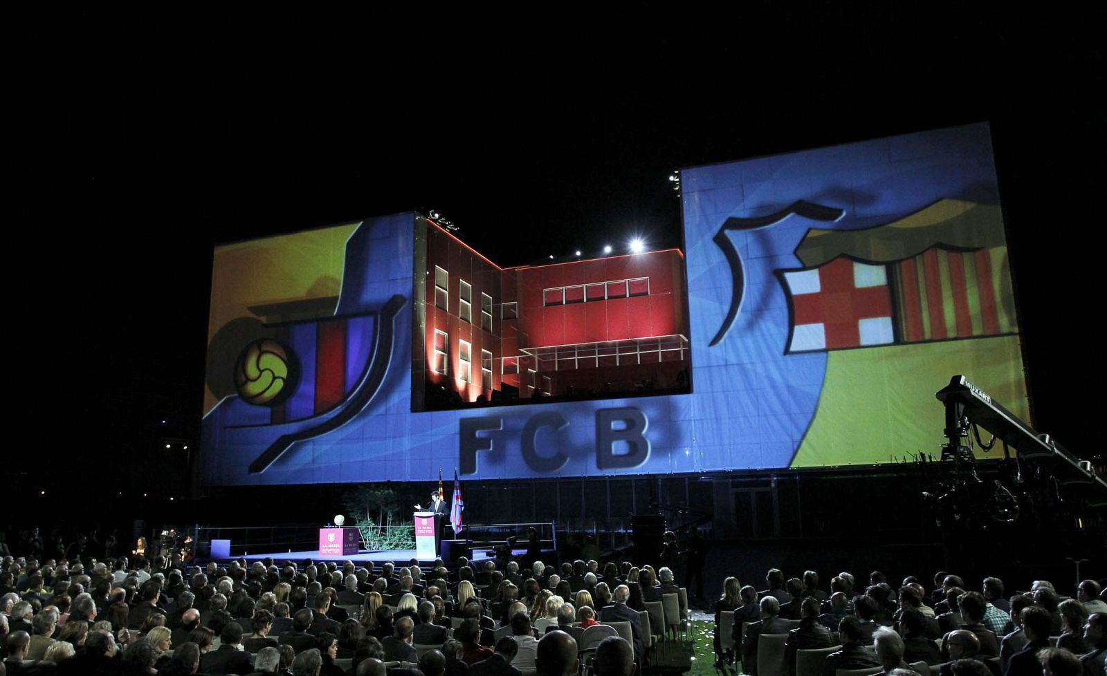 INAUGURACIÓN DE LA NUEVA MASIA DEL FC BARCELONA