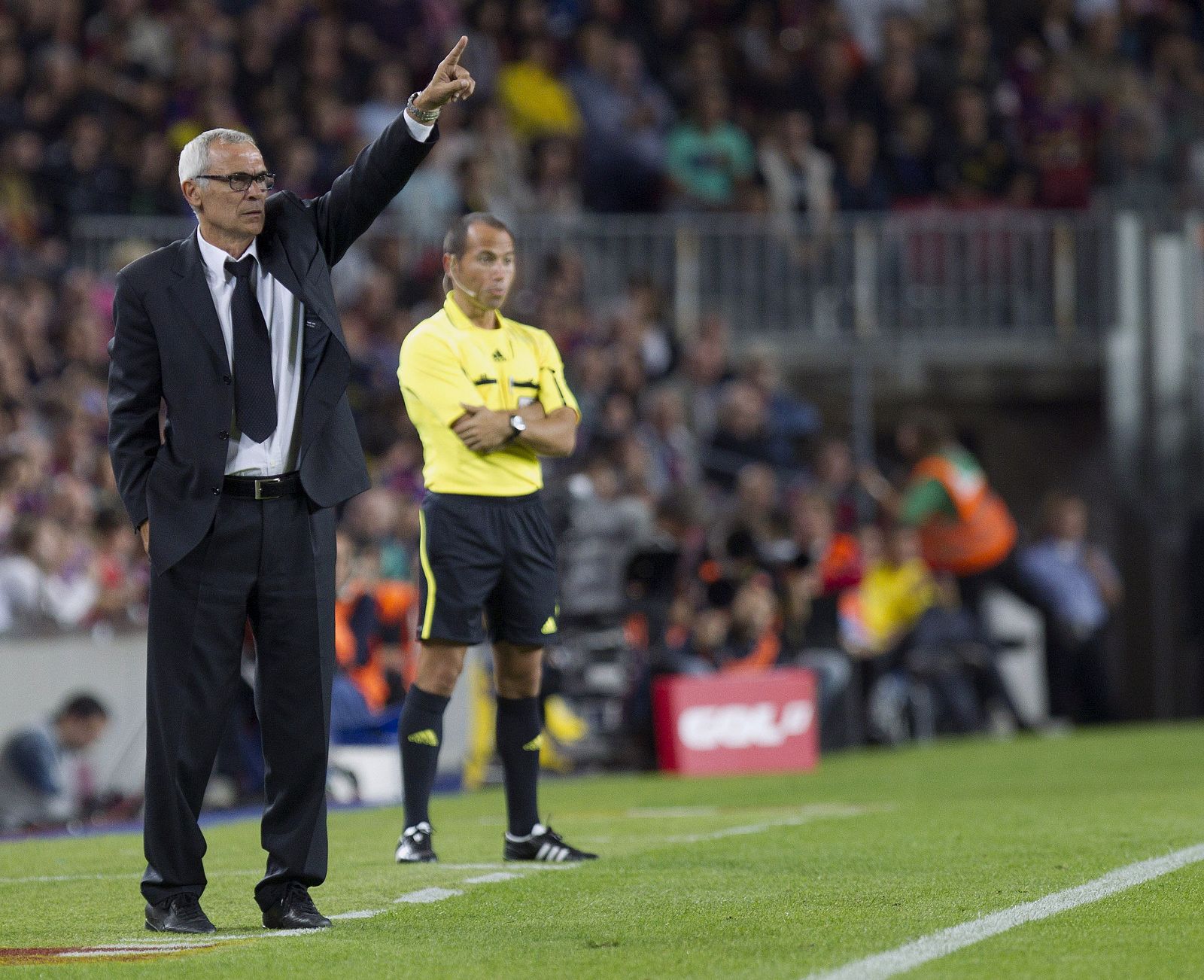 El entrenador argentino del Racing de Santander, Héctor Cúper.