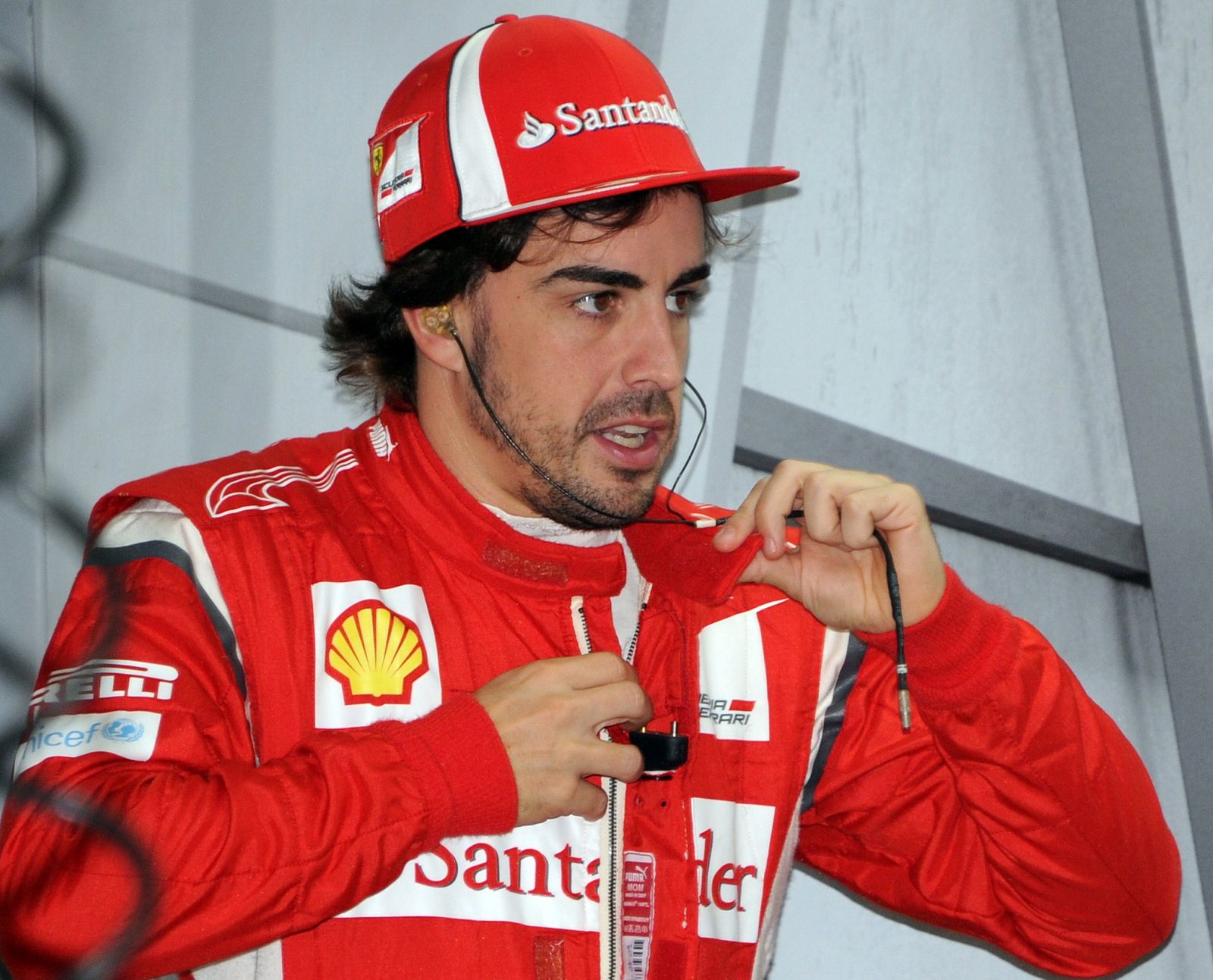 El piloto asturiano de Ferrari Fernando Alonso tras la clasificación en el GP de India.
