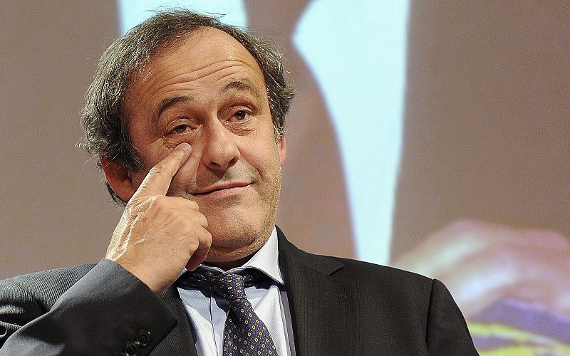 El presidente de la UEFA, Michel Platini, durante la ceremonia de entrega del premio internacional "Il bello del Calcio".