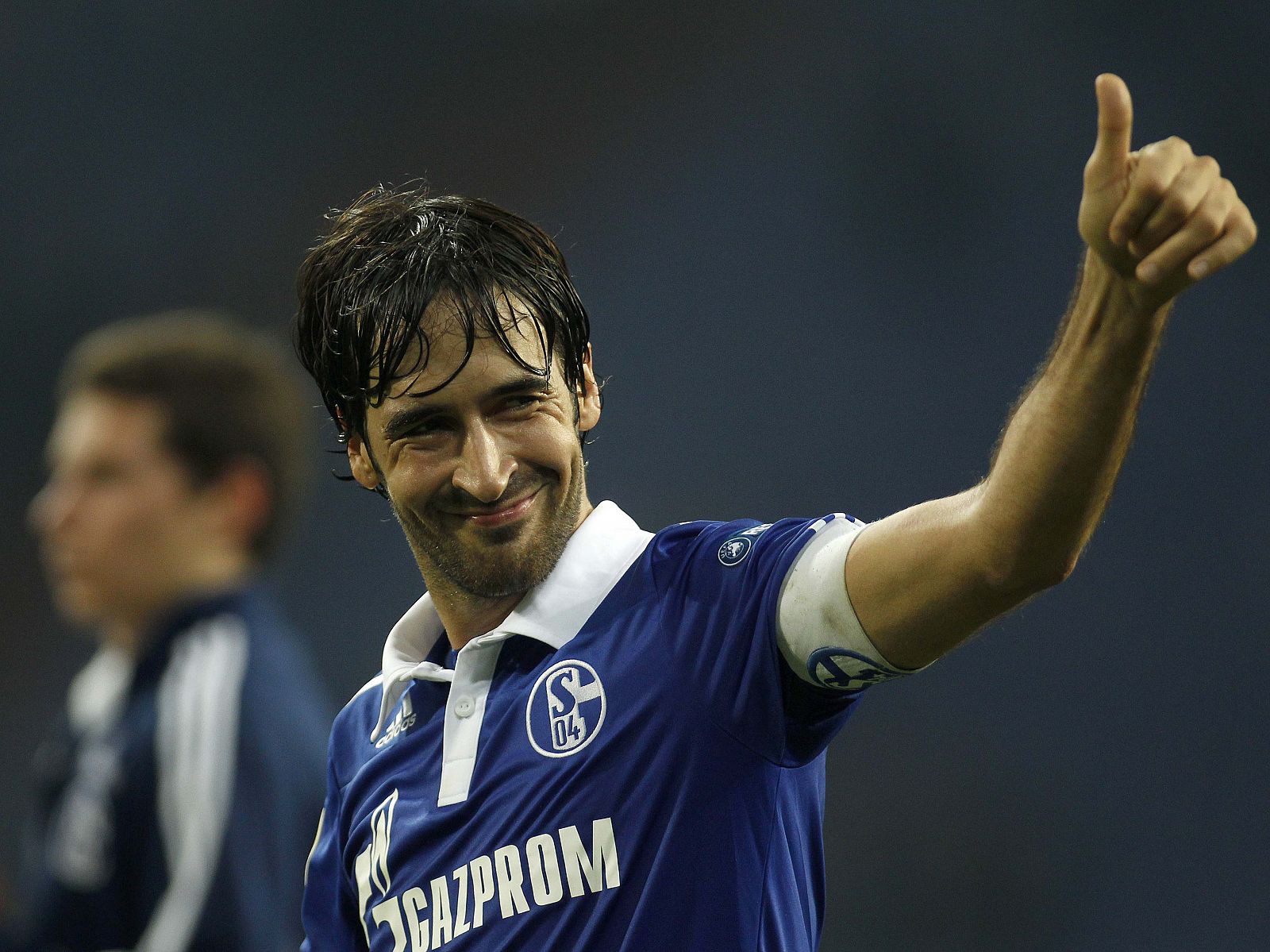 Schalke 04's Raul celebrates victory against Steaua Bucharest during the Europa League Group J soccer match in Gelsenkirchen