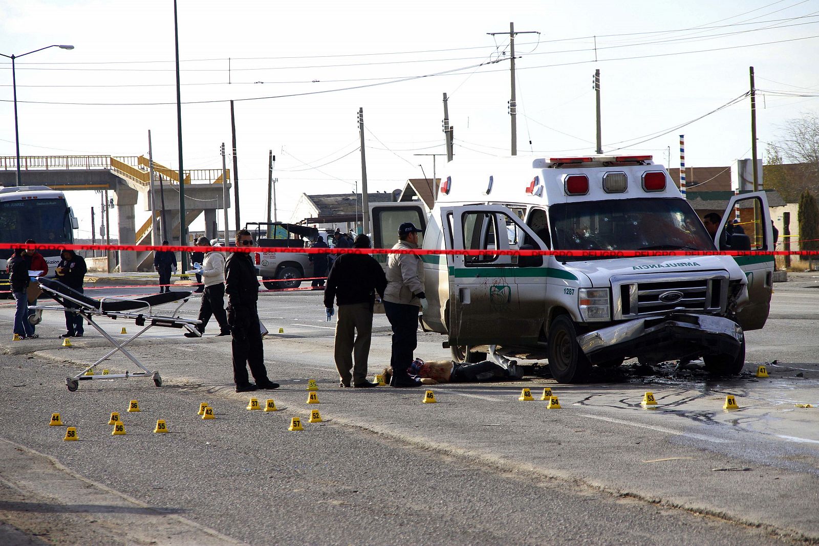 Los paramédicos de Ciudad Juárez suelen ser objeto de amenazas de muerte por parte de grupos de narcotraficantes.