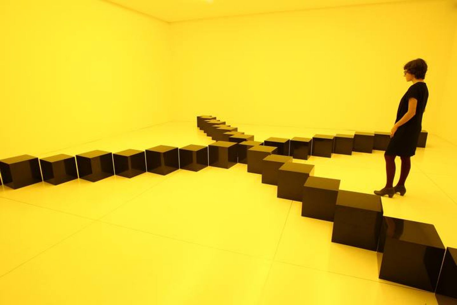 La persistencia de la geometría muestra el uso de la forma geométrica en el arte de las últimas décadas a partir de una selección de 96 obras de 31 artistas