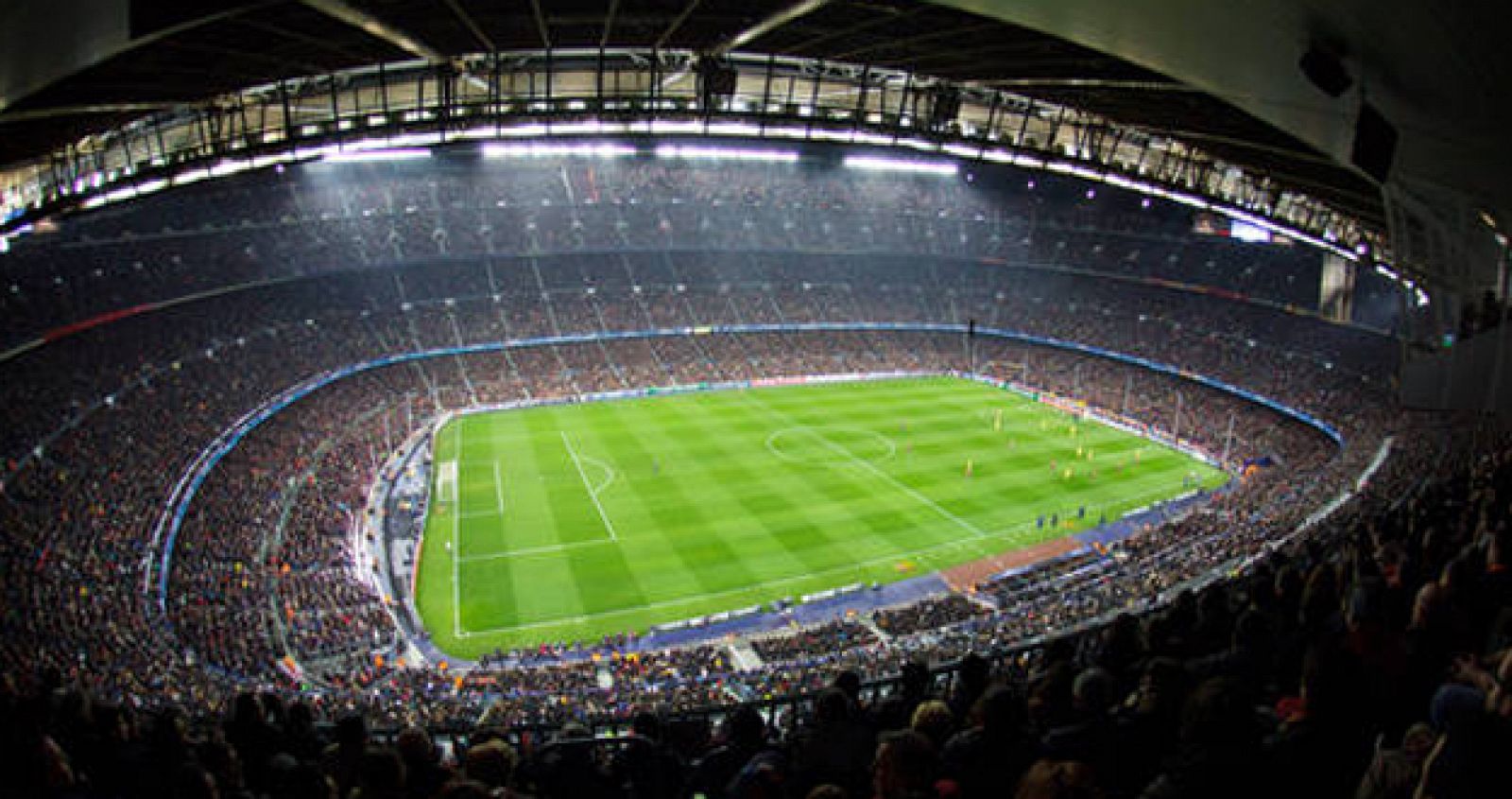 El Camp Nou alberga celebraciones de todo tipo y cuenta con un Espacio Memorial para depositar las cenizas de los socios.
