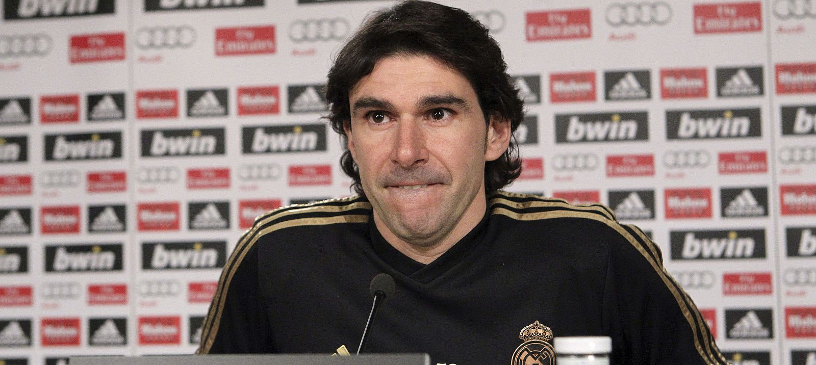 El segundo entrenador del Real Madrid, Aitor Karanka, en rueda de prensa.