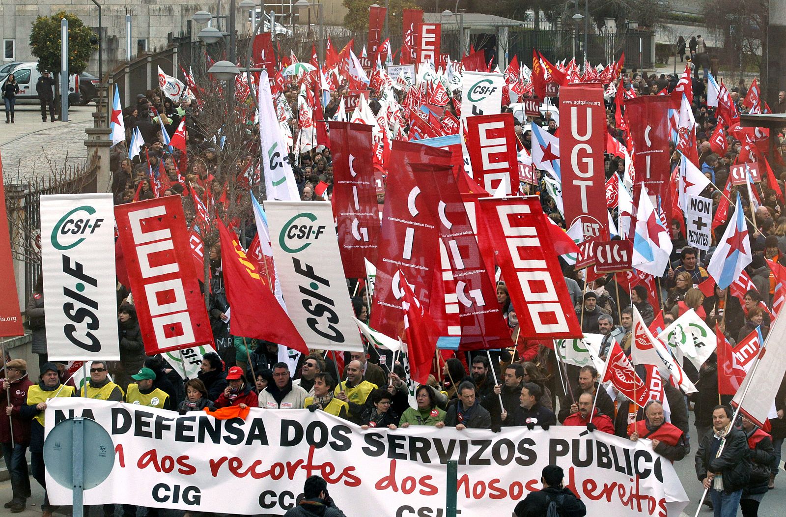 Manifestación de UGT, CCOO, CIG y CSIF en Santiago de Compostela el pasado día 9 de febrero en defensa del empleo público