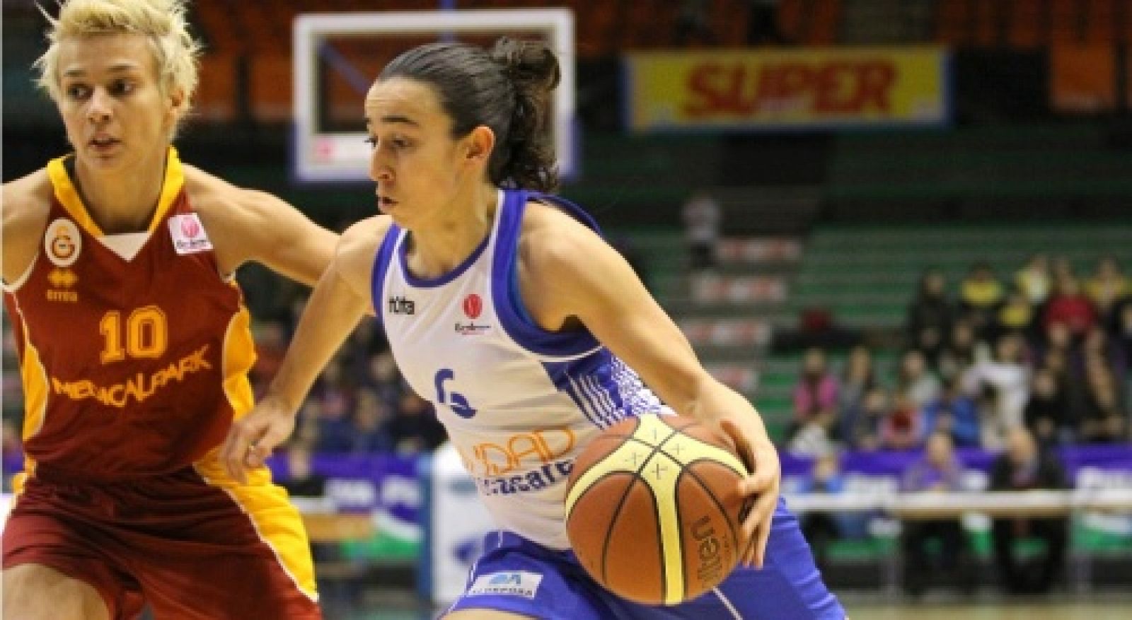 Ros Casares de baloncesto femenino