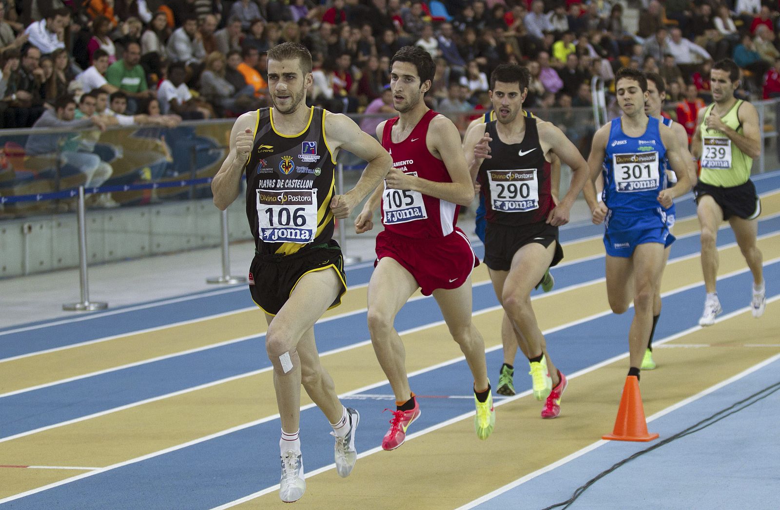 CAMPEONATO DE ESPAÑA EN PISTA CUBIERTA