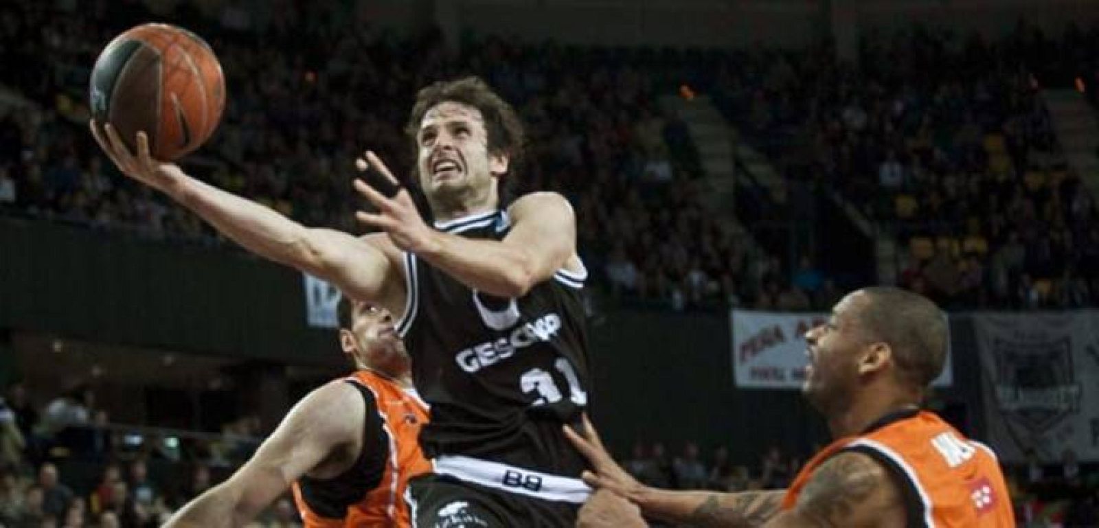 Raúl López, hombre clave en la clasificación del Gescrap Bizkaia para los cuartos de la Euroliga