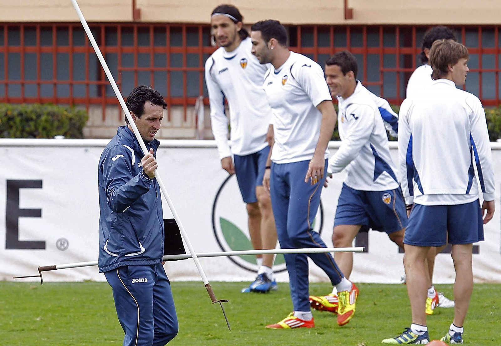 El técnico del Valencia, Unai Emery (i)