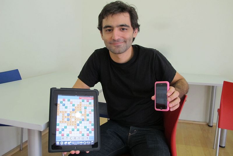 Máximo Cavazzani, fundador de Apalabrados