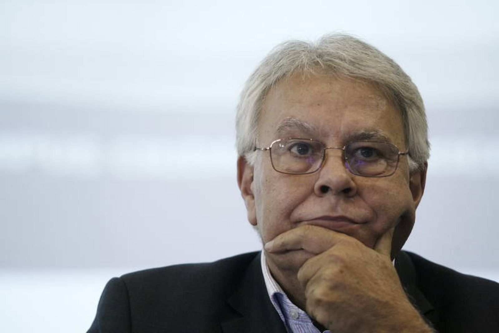 FELIPE GONZÁLEZ DICE QUE EUROPA COMETE LOS MISMOS ERRORES QUE AMÉRICA LATINA