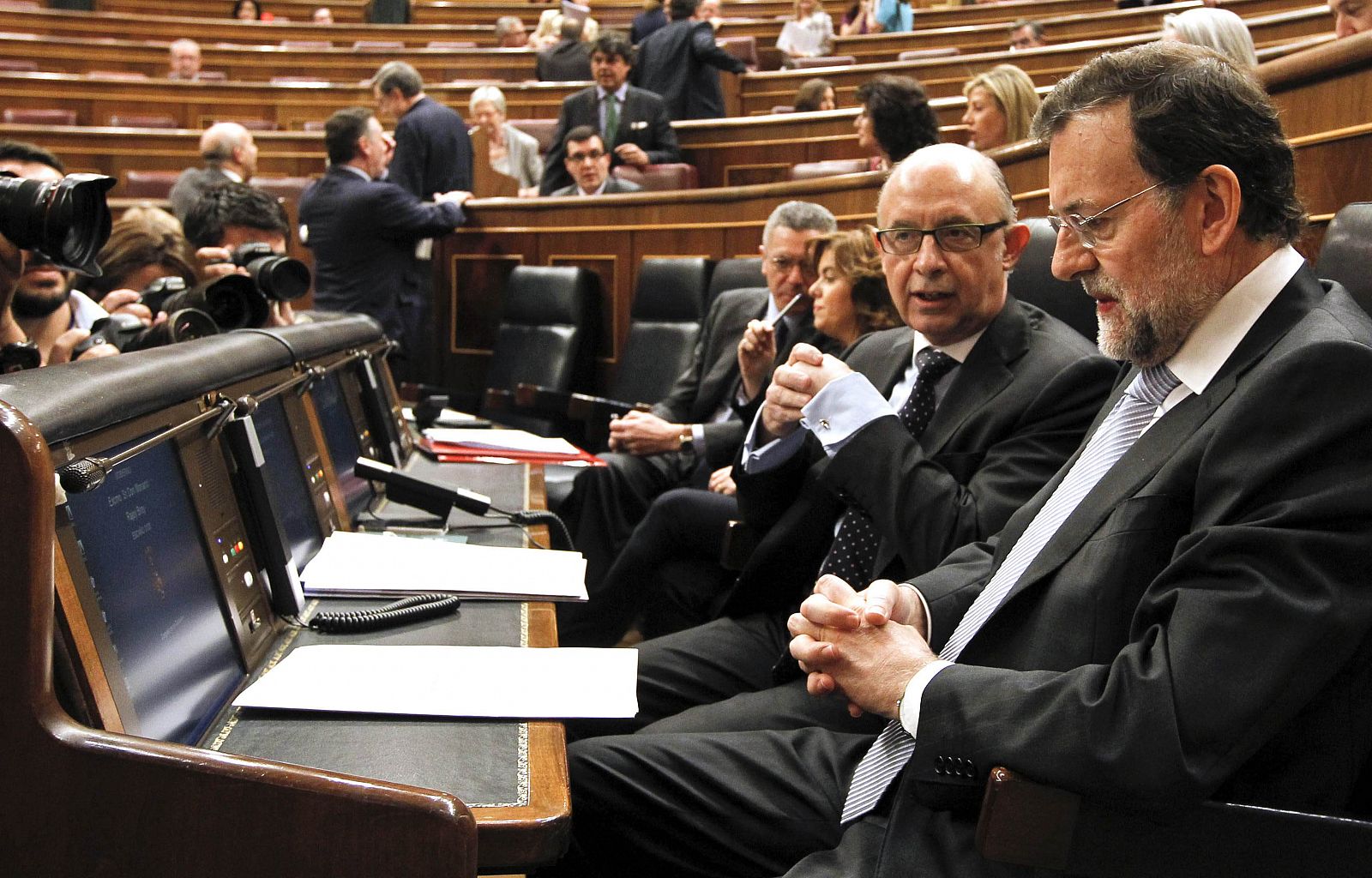 RAJOY Y MONTOROEN LA SESIÓN DE CONTROL